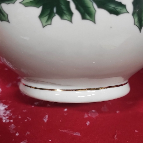 ❄️ (VINTAGE) Madison & Max:: Christmas Vases - Picture 7 of 12